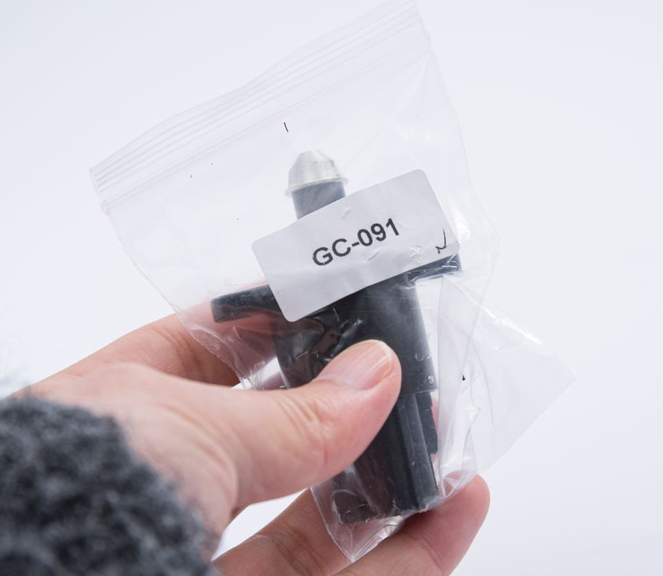 Idle Air Control Valve AC165 4897246AB 4861036 4897246AA for Chrysler Dodge